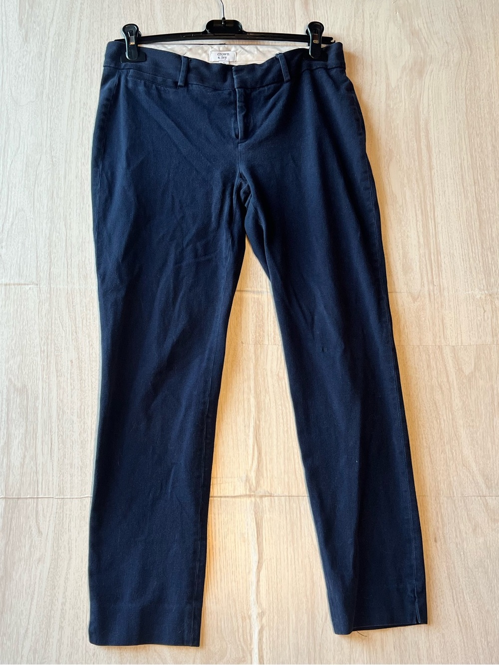 crown & ivy Black Straight-Leg Women's Jeans